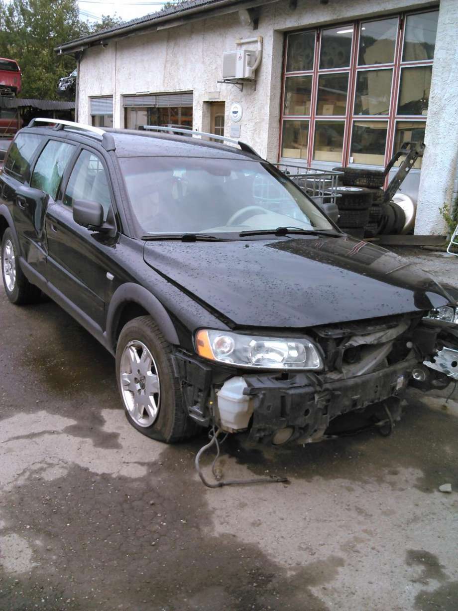 Volvo XC70 2001-2004 (Type I, Fase 1) delebil , Motorkode: D5244T, Girkassekode: 