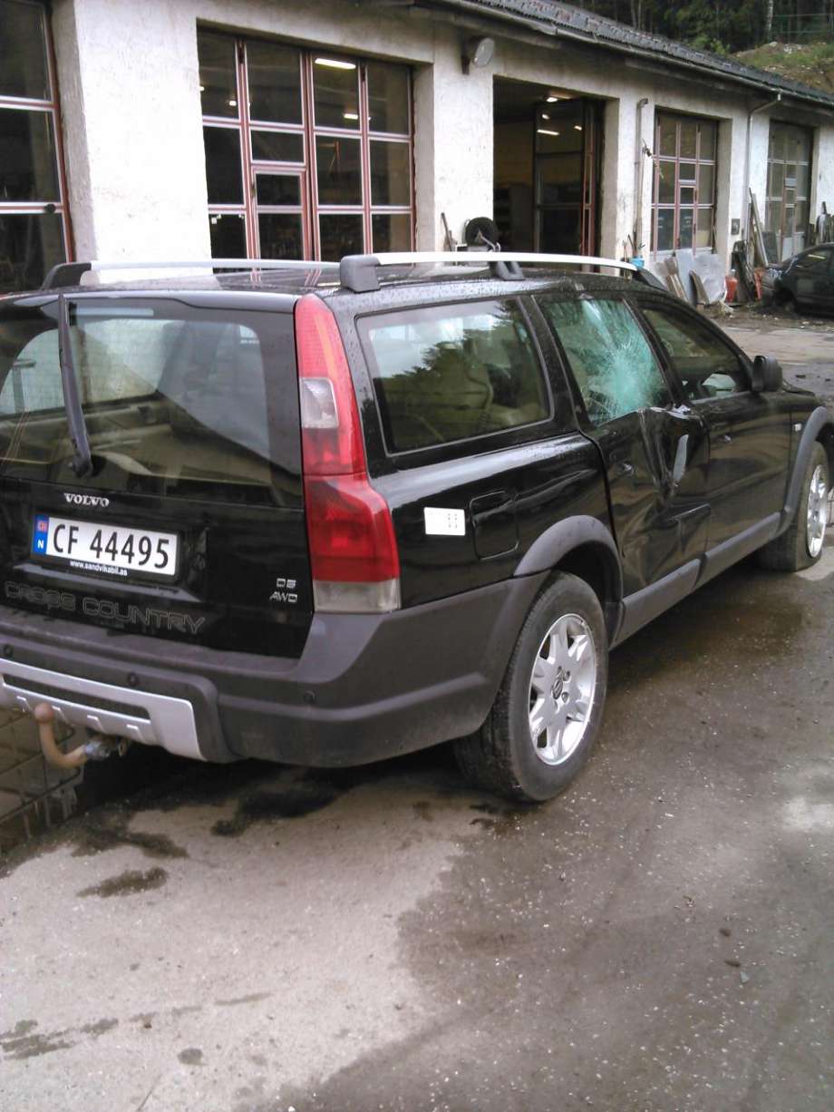 Volvo XC70 2001-2004 (Type I, Fase 1) delebil , Motorkode: D5244T, Girkassekode: 