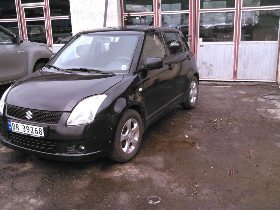 Suzuki Swift 2005-2010 delebil , Motorkode: M13A, Girkassekode: 