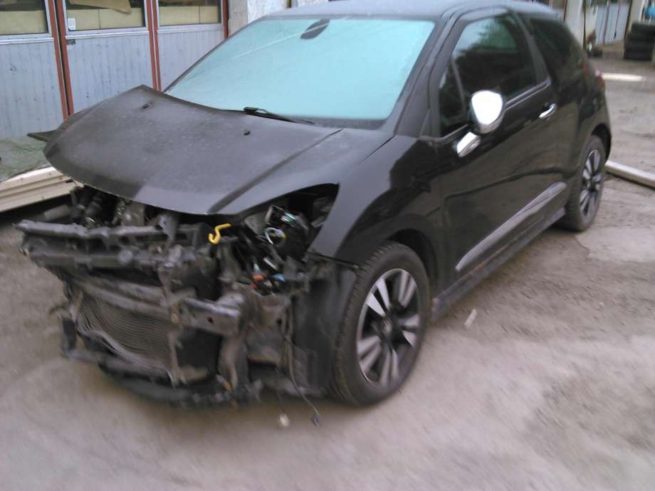 Citroën DS3 2010-2019 , Motorkode: 9H06, Girkassekode: 