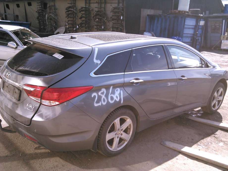 Hyundai i40 2012-2017 , Motorkode: D4FD, Girkassekode: 