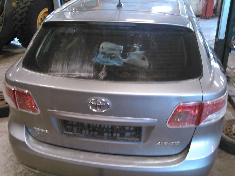 Toyota Avensis 2009-2015 (Type III, Fase 1) delebil , Motorkode: 2ZR-FAE, Girkassekode: 