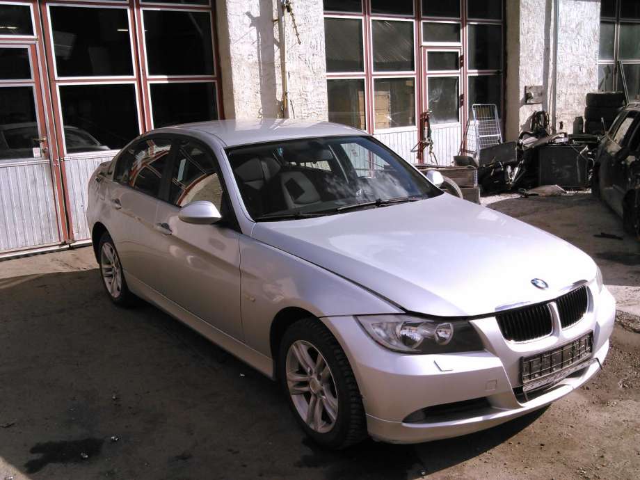 BMW 3-Serie 2005-2011 (E90/E91/E92/E93) delebil , Motorkode: N46B20B, Girkassekode: 