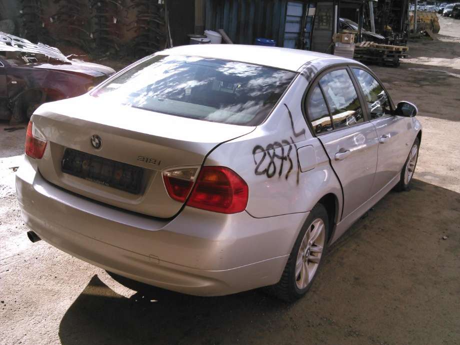 BMW 3-Serie 2005-2011 (E90/E91/E92/E93) delebil , Motorkode: N46B20B, Girkassekode: 
