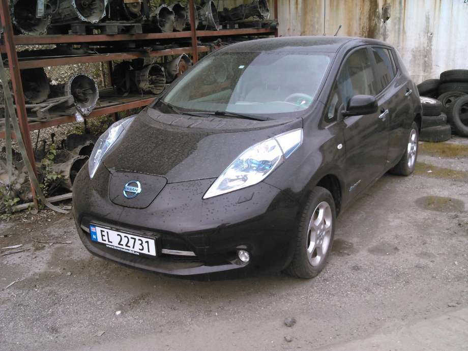Nissan Leaf, 2011-2017 (Type I)  delebil , Motorkode: EM61