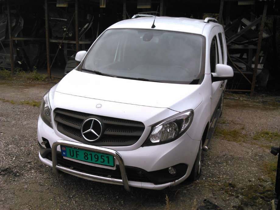 Mercedes Citan 2012-2021 (W415) (W415), Motorkode: K9K E6, Girkassekode: 