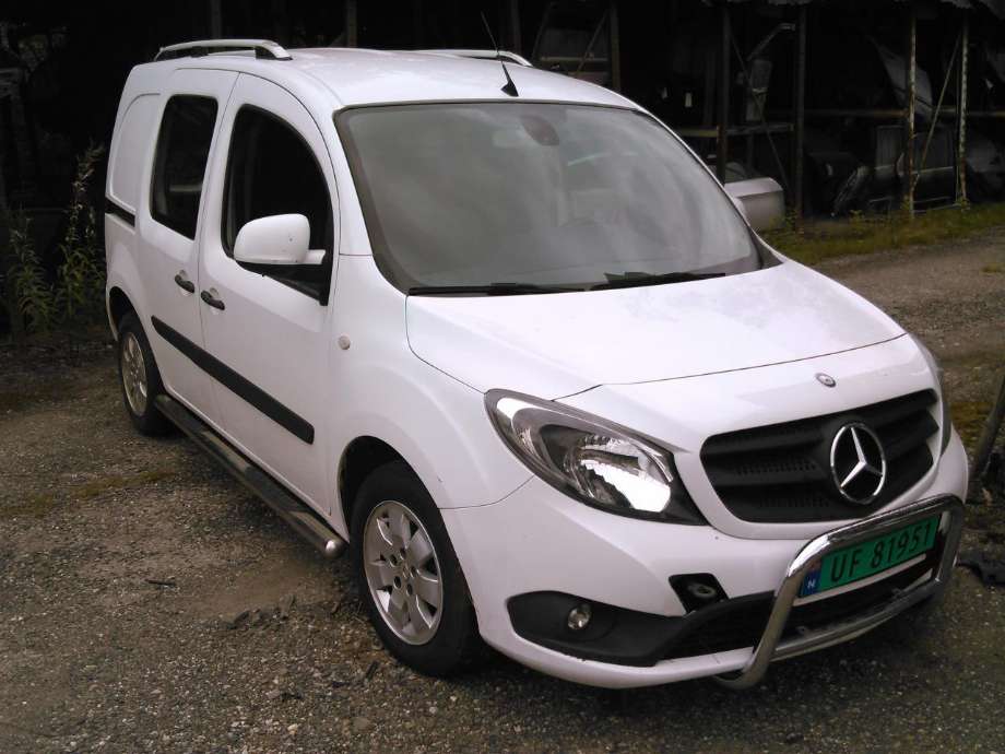 Mercedes Citan 2012-2021 (W415) (W415), Motorkode: K9K E6, Girkassekode: 