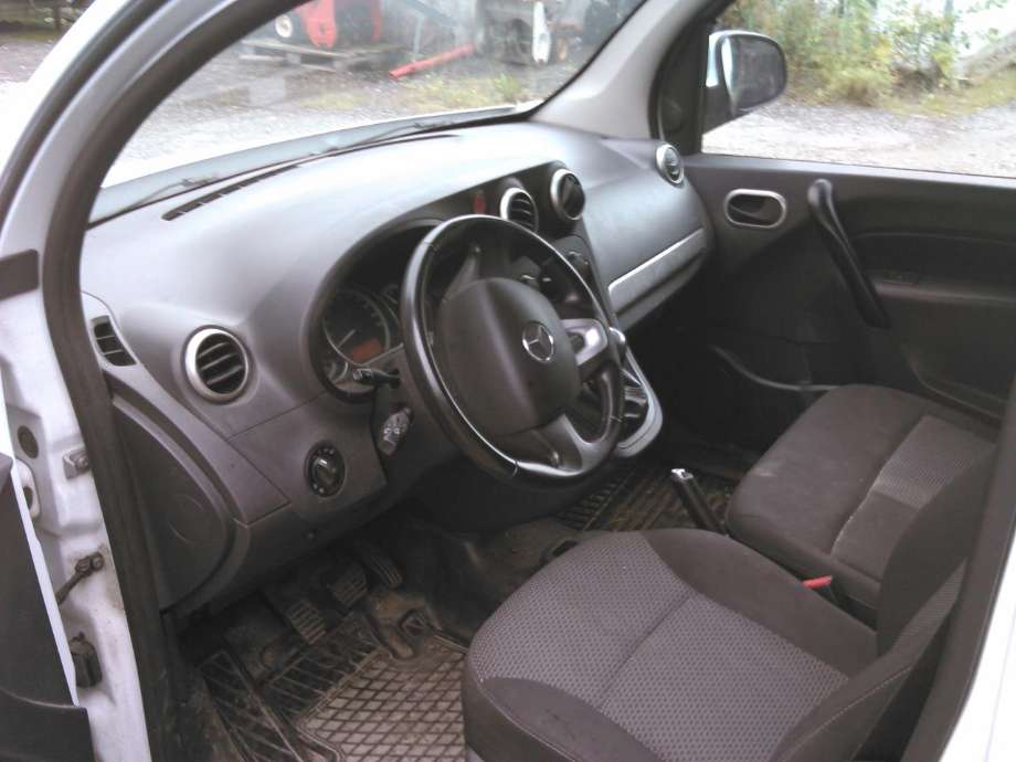 Mercedes Citan 2012-2021 (W415) (W415), Motorkode: K9K E6, Girkassekode: 