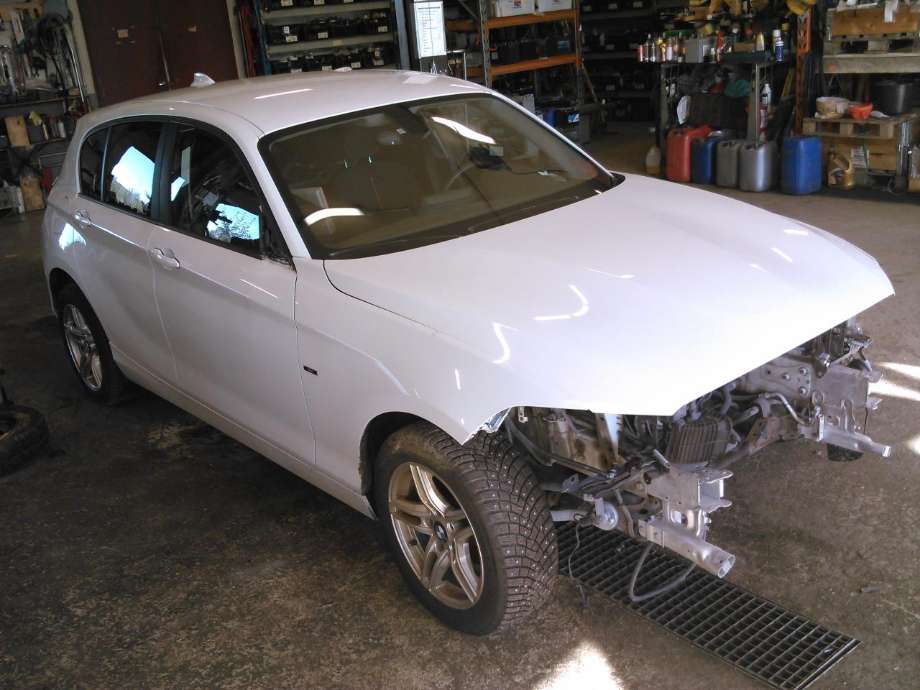 BMW 1-Serie 2011-2015 (Fase 1) (F20/F21) delebil , Motorkode: N13B16A, Girkassekode: 