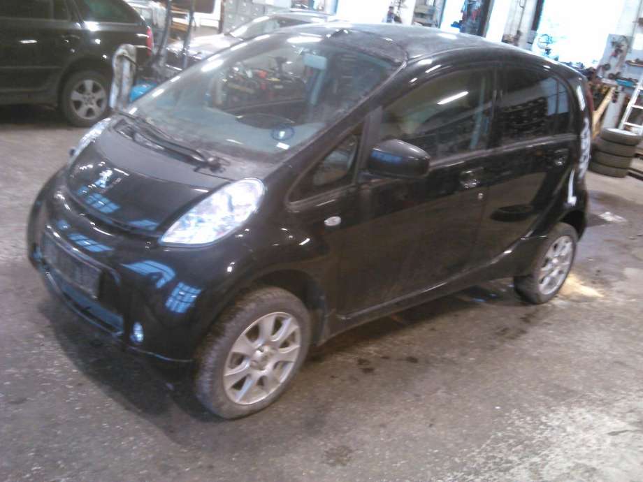 Peugeot iOn 2011-2020 , Motorkode: Y51, Girkassekode: 