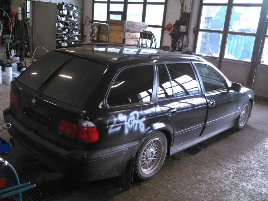 BMW 5-Serie 1996-2003 (E39) (E39), Motorkode: M62-B44, Girkassekode: 