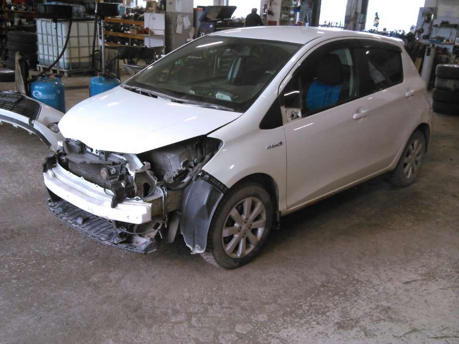 Toyota Yaris, 2014-2020 (Type III, Fase 2)  delebil , Motorkode: 1NZ-FXE