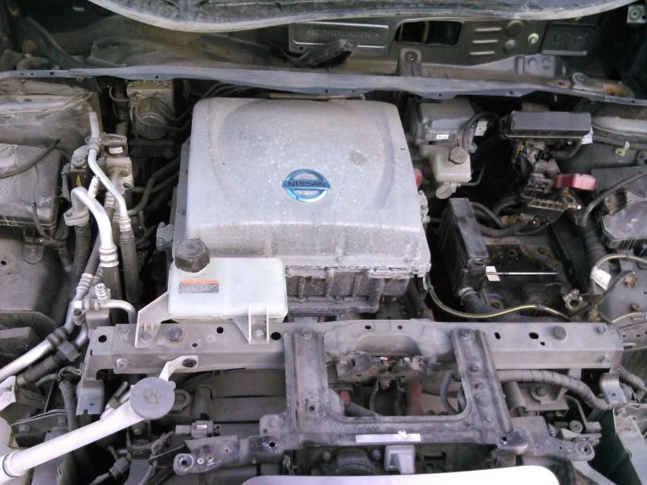 Nissan Leaf 2011-2017 (Type I) , Motorkode: EM57, Girkassekode: 