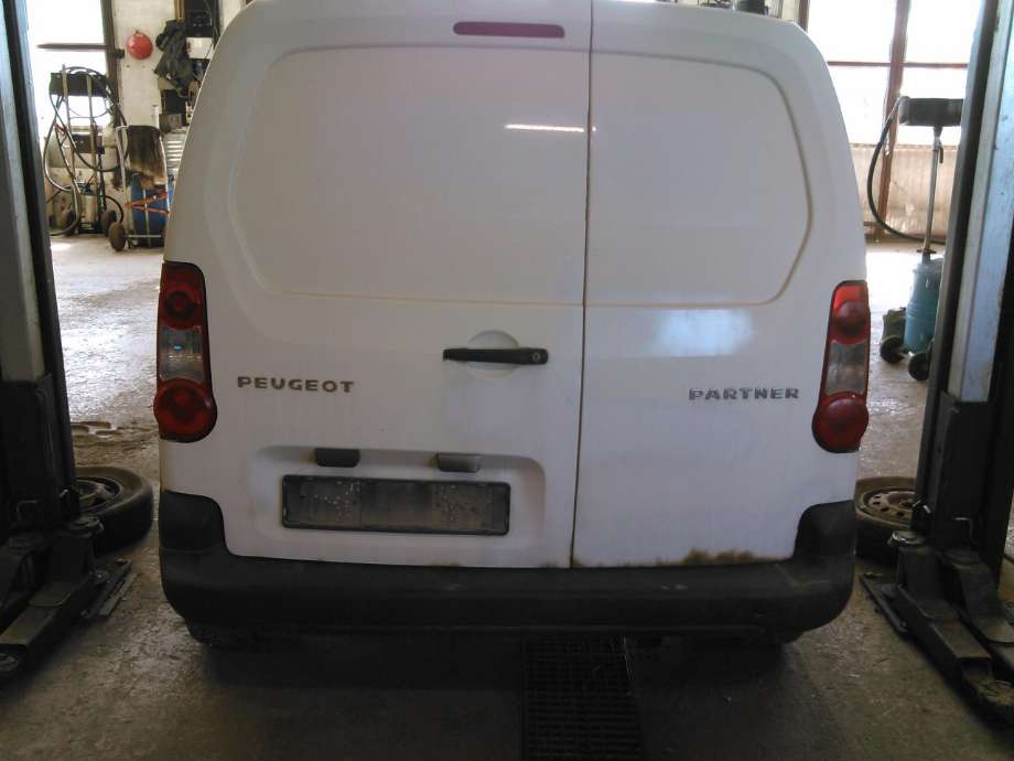 Peugeot Partner 2008-2015 (Type II, Fase 1) delebil , Motorkode: , Girkassekode: 