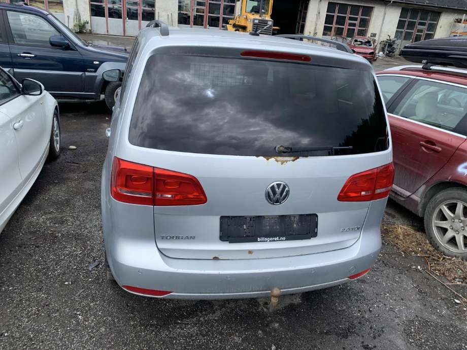 VW Touran 2010-2015 (Type I, Fase 3) , Motorkode: CFH, Girkassekode: 