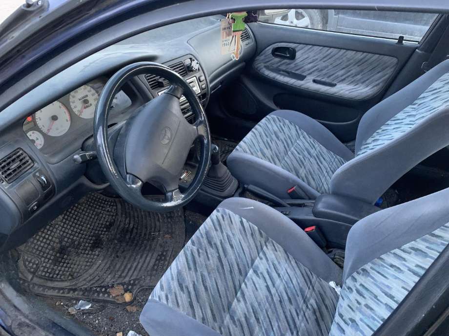 Toyota Corolla 1997-2000 (Fase 1) delebil , Motorkode: 4E-FE, Girkassekode: 