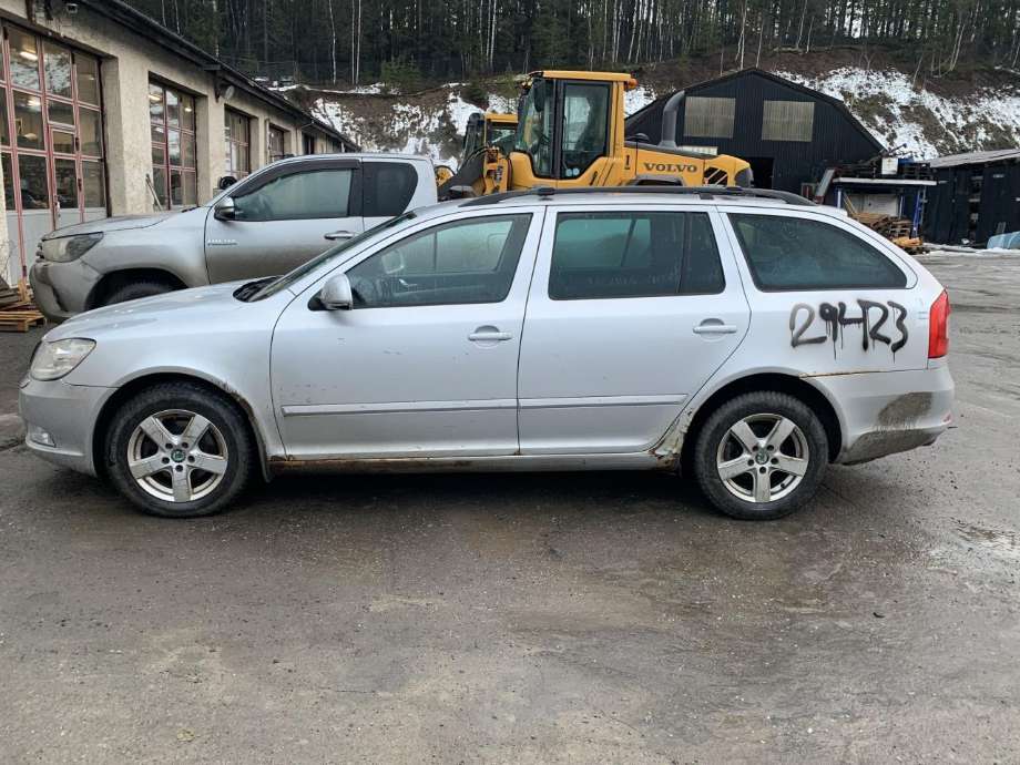 Škoda Octavia 2009-2013 (Type II, Fase 2) , Motorkode: BLS, Girkassekode: 
