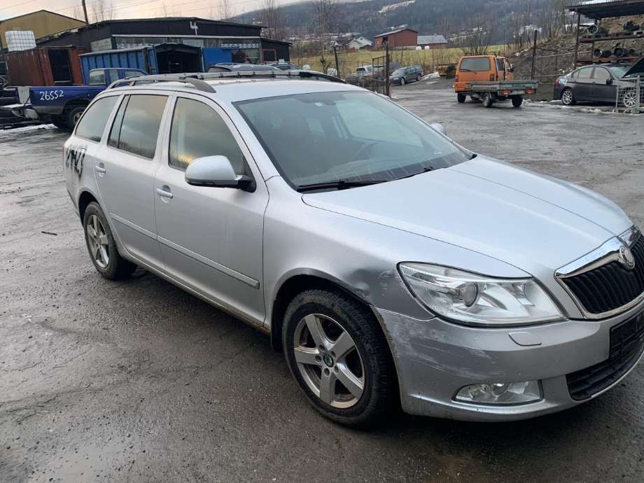 Škoda Octavia 2009-2013 (Type II, Fase 2) , Motorkode: BLS, Girkassekode: 