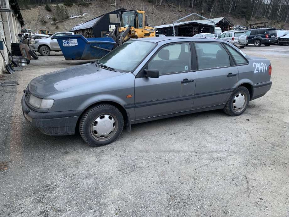 VW Passat, 1994-1996 (B4) (B4) delebil , Motorkode: 2E ELLER ADY