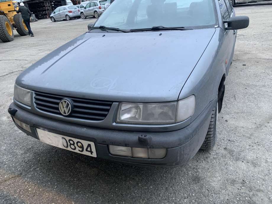 VW Passat 1994-1996 (B4) delebil , Motorkode: 2E ELLER ADY, Girkassekode: 