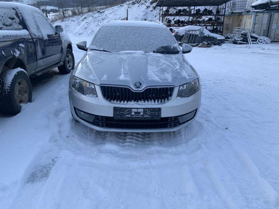 Škoda Octavia 2013-2016 (Type III, Fase 1) delebil , Motorkode: CLH, Girkassekode: 