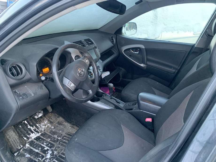 Toyota RAV4 2006-2009 (Type III, Fase 1) delebil , Motorkode: 1AZ-FE, Girkassekode: 