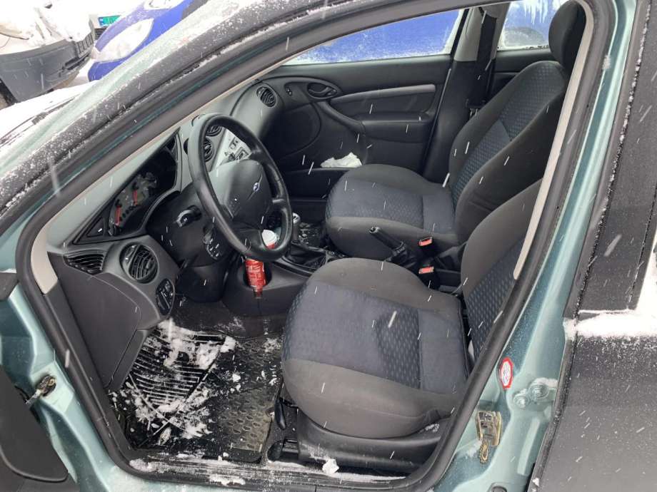 Ford Focus 1998-2004 (Type I) , Motorkode: FYDB, Girkassekode: 