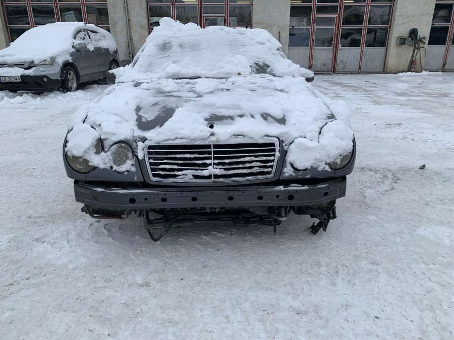 Mercedes E-Klasse 1995-2000 (Fase 1) (W210) delebil , Motorkode: , Girkassekode: 