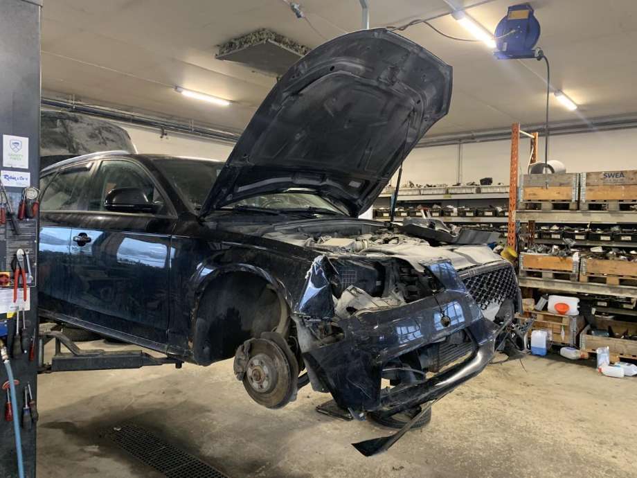 Audi A4 2007-2014 (Type IV) (B8) delebil , Motorkode: CDH, Girkassekode: 