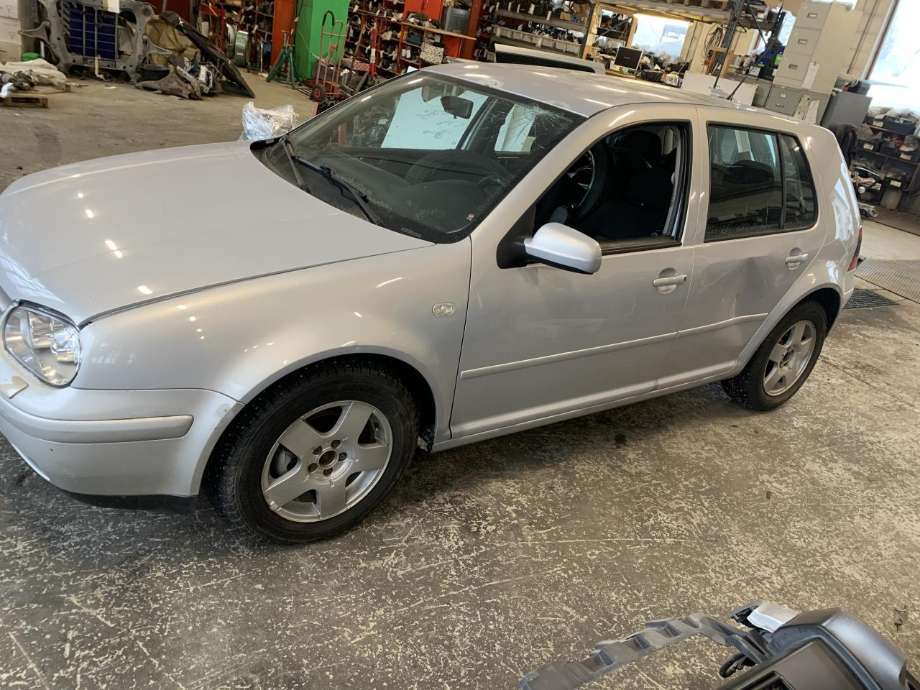 VW Golf IV 1998-2003 delebil , Motorkode: AKL, Girkassekode: 