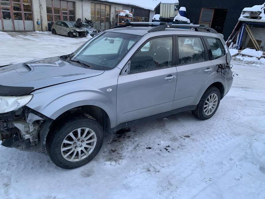 Subaru Forester 2008-2013 (Type III) delebil , Motorkode: EE20, Girkassekode: 