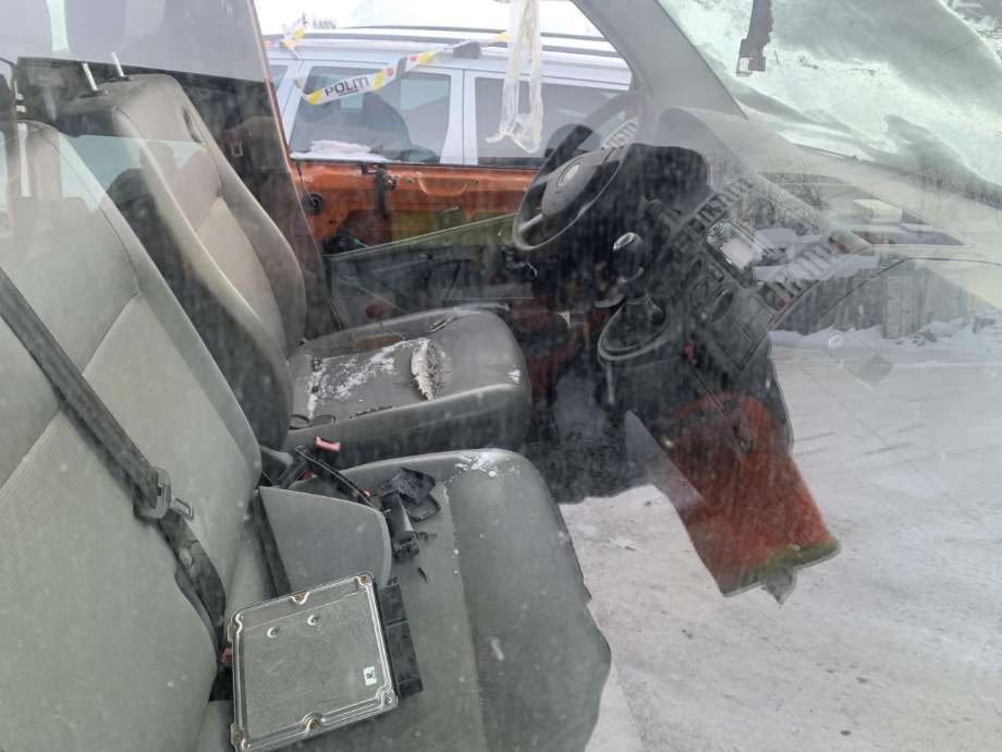 VW Transporter / Caravelle 2003-2009 (Fase 1) (T5) delebil , Motorkode: BNZ, Girkassekode: 