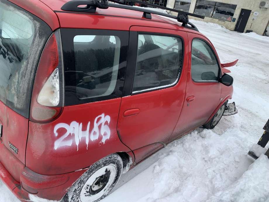 Toyota Yaris Verso 1999-2007 delebil , Motorkode: 2NZ-FE, Girkassekode: 
