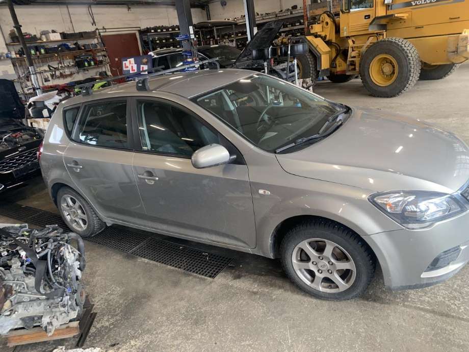 Kia Cee