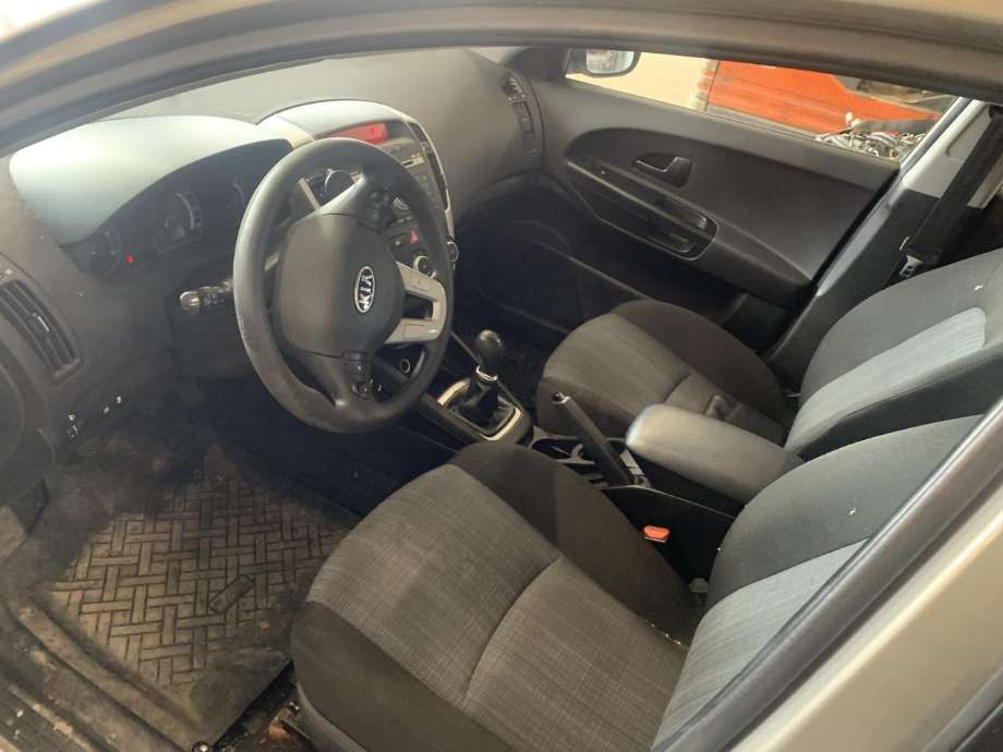 Kia Cee
