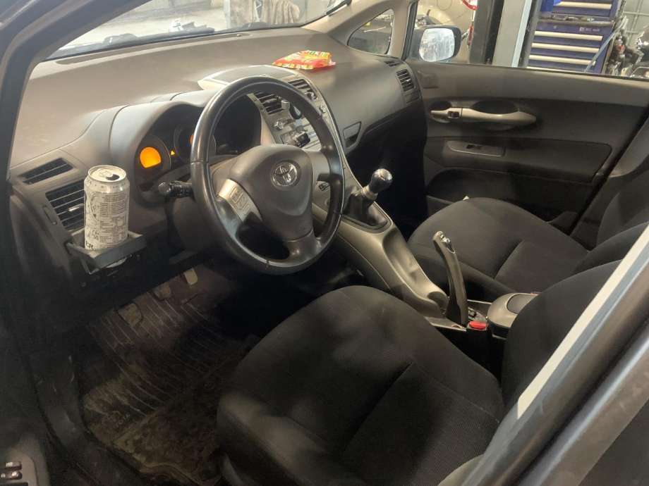 Toyota Auris 2007-2010 (Type I, Fase 1) , Motorkode: 1ZR-FE, Girkassekode: 