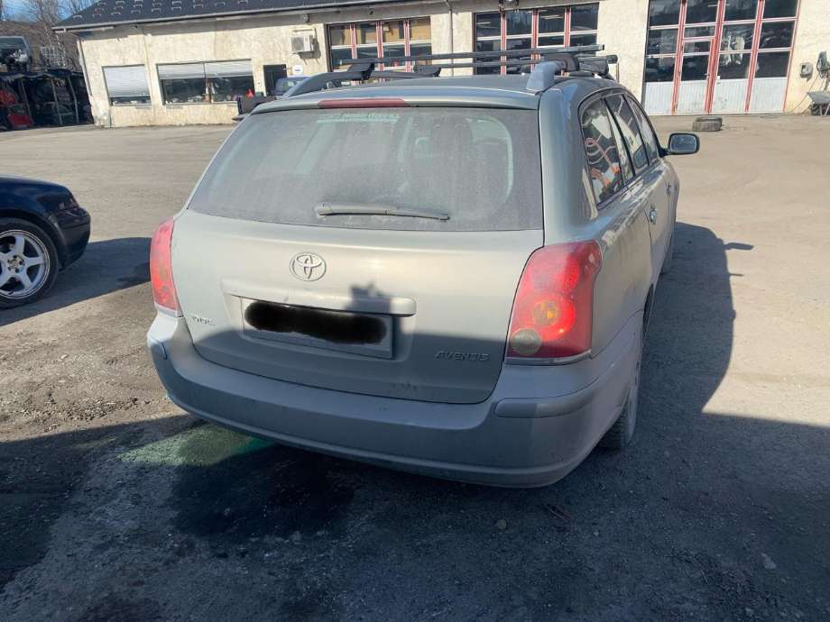 Toyota Avensis 2003-2008 (Type II) delebil , Motorkode: 1ZZ-FE, Girkassekode: 