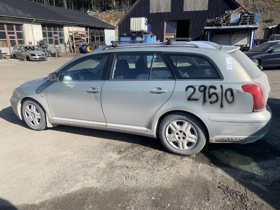 Toyota Avensis 2003-2008 (Type II) delebil , Motorkode: 1ZZ-FE, Girkassekode: 