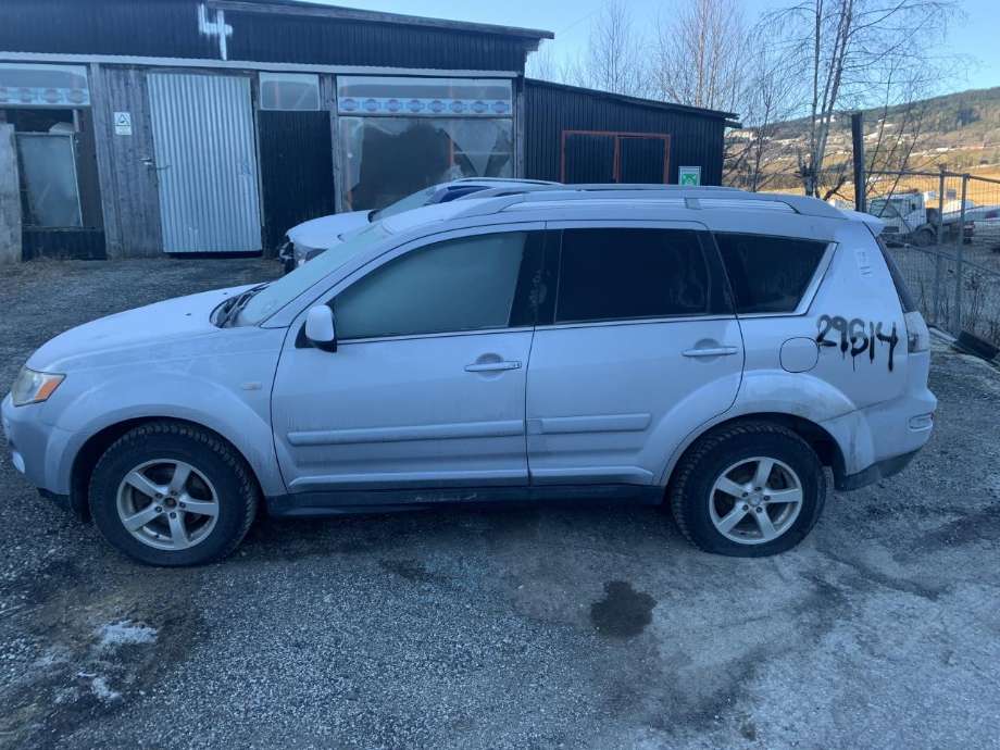 Mitsubishi Outlander 2007-2010 (Type II, Fase 1) delebil , Motorkode: BSY, Girkassekode: 