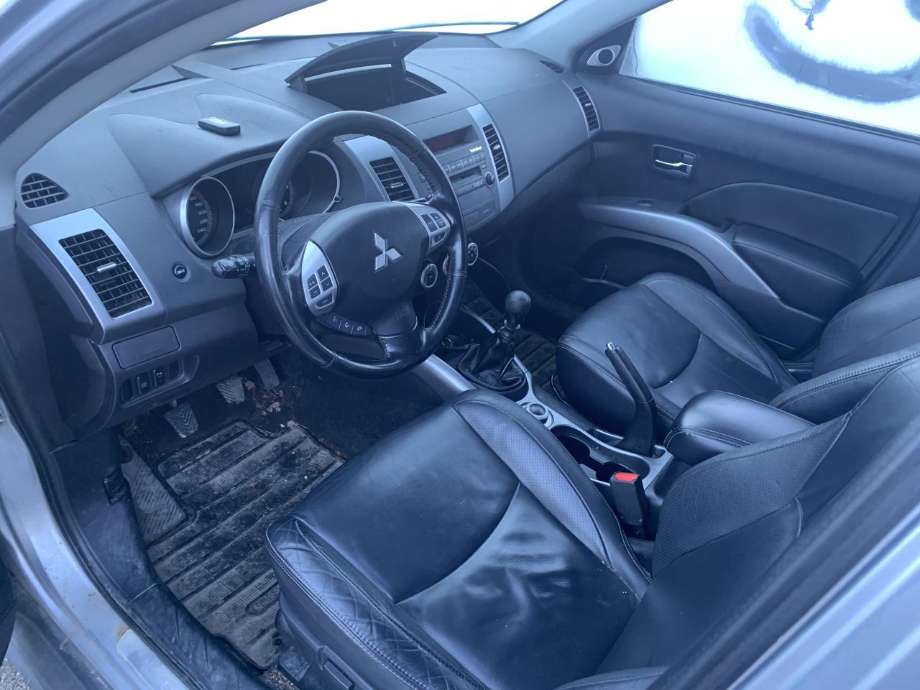 Mitsubishi Outlander 2007-2010 (Type II, Fase 1) delebil , Motorkode: BSY, Girkassekode: 