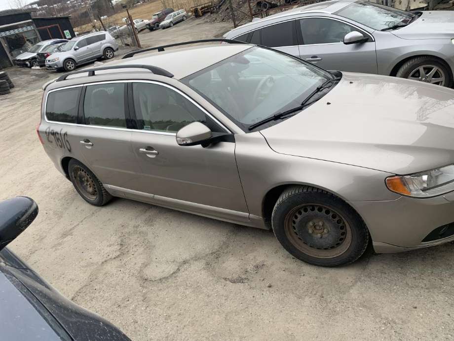 Volvo V70 2007-2013 (Type III, Fase 1) delebil , Motorkode: , Girkassekode: 