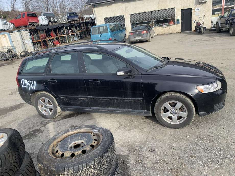 Volvo V50 2007-2012 (Fase 2) delebil , Motorkode: D4164T, Girkassekode: 