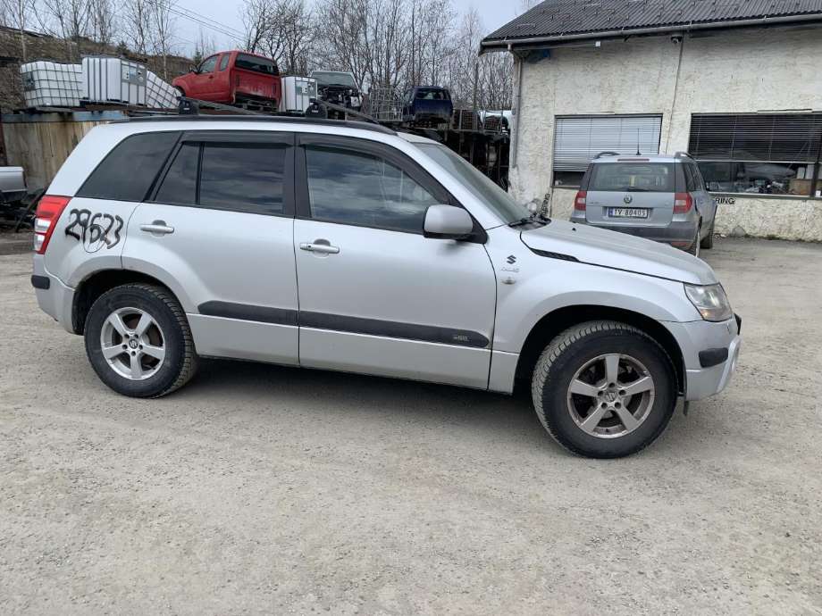 Suzuki Grand Vitara 2005-2015 (Type III) delebil , Motorkode: F9Q, Girkassekode: 