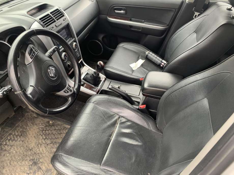 Suzuki Grand Vitara 2005-2015 (Type III) delebil , Motorkode: F9Q, Girkassekode: 