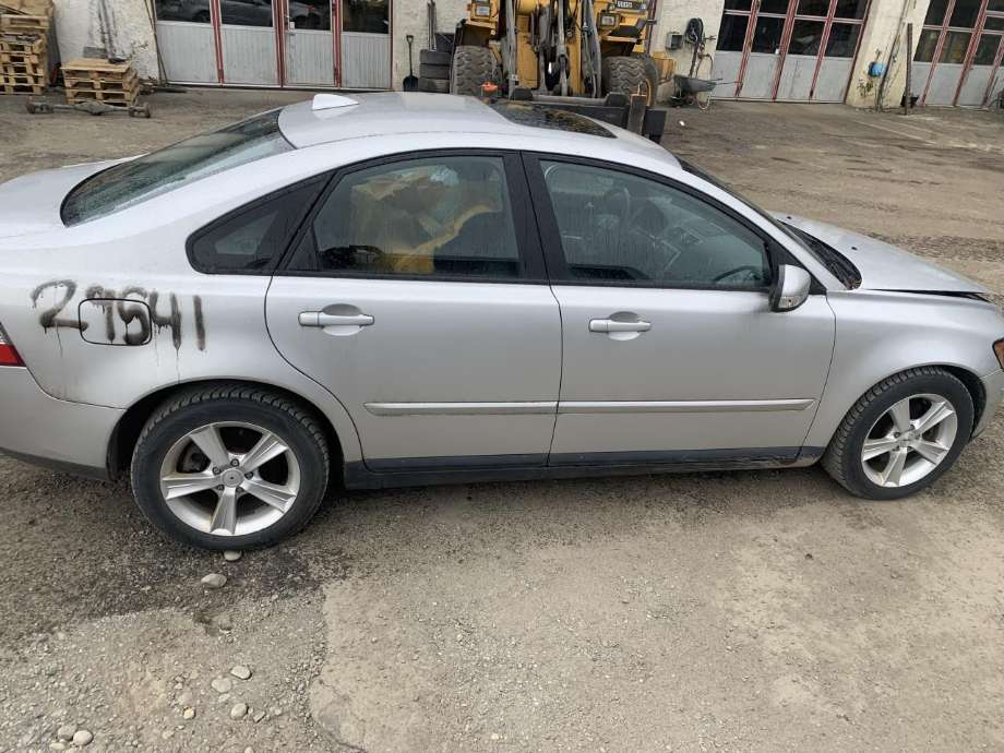 Volvo S40 2004-2007 (Type II, Fase 1) delebil , Motorkode: D4204T, Girkassekode: 
