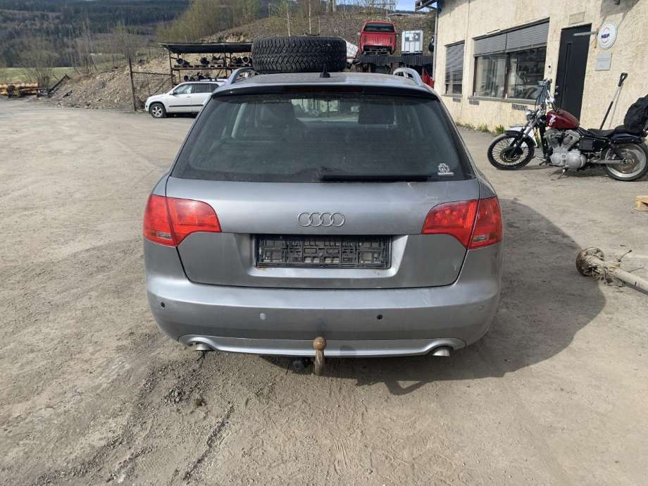 Audi A4 2004-2008 (Type III) (B7) (B7), Motorkode: BPW, Girkassekode: 