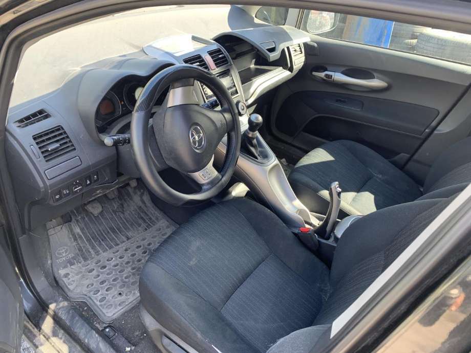 Toyota Auris 2007-2010 (Type I, Fase 1) , Motorkode: 1ND-TV, Girkassekode: 
