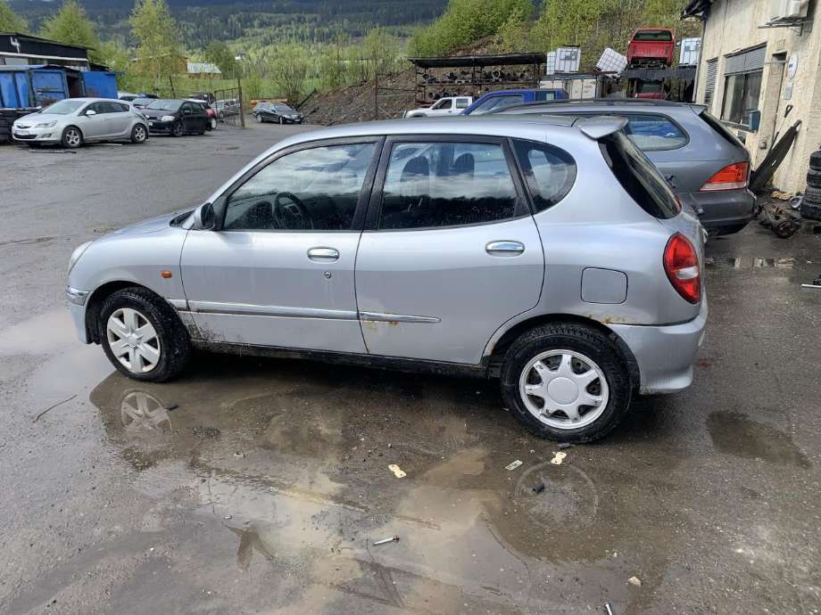 Daihatsu Sirion 1999-2005 (Type I) delebil , Motorkode: K3, Girkassekode: 