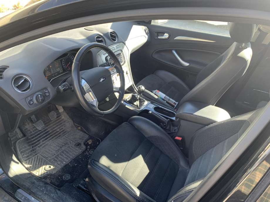 Ford Mondeo 2001-2007 (Type III) delebil , Motorkode: AZBA, Girkassekode: 