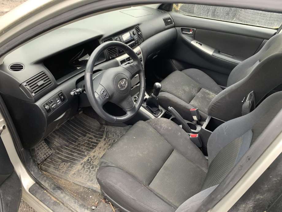 Toyota Corolla 2002-2007 delebil , Motorkode: 3ZZ-FE, Girkassekode: 